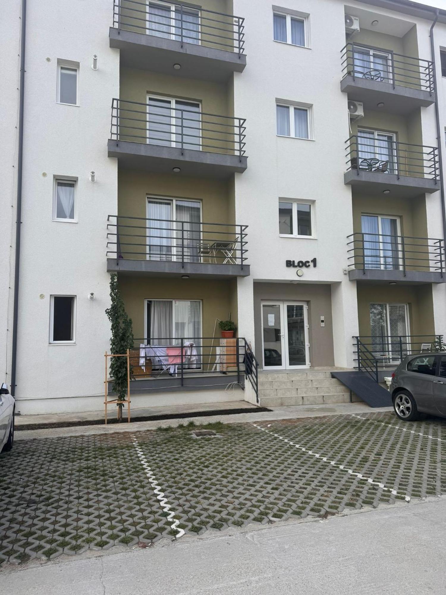 My Home Is Your Home Bucarest Exterior foto